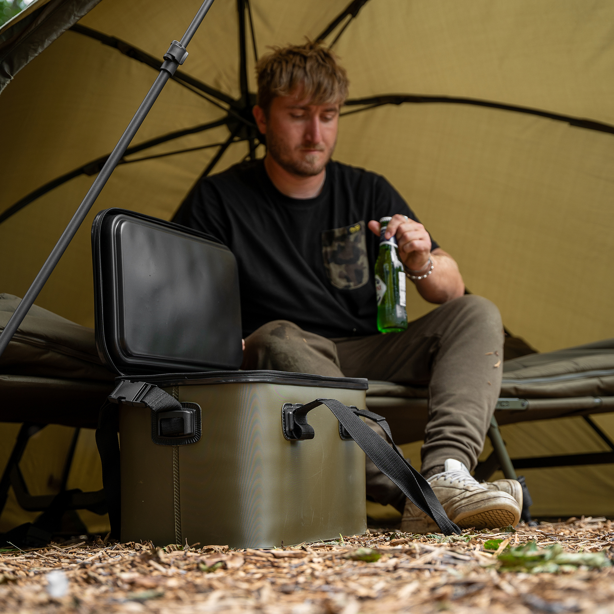 Stormshield Deluxe Cooler 30 Ltr | Avid Carp