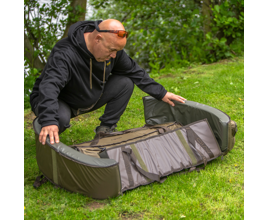 Ultimate Bionic Cradle – Karpfen Ablage Mit Stabilem Alurahmen, 210D-Nylon, Verstellbaren Füßen Und Abflussöffnungen – Inkl. Tragetasche Ultimate Bionic Cradle – Karpfen Ablage Mit Stabilem Alurahmen, 210D-Nylon, Verstellbaren Füßen Und Abflussöffnungen – Inkl. Tragetasche